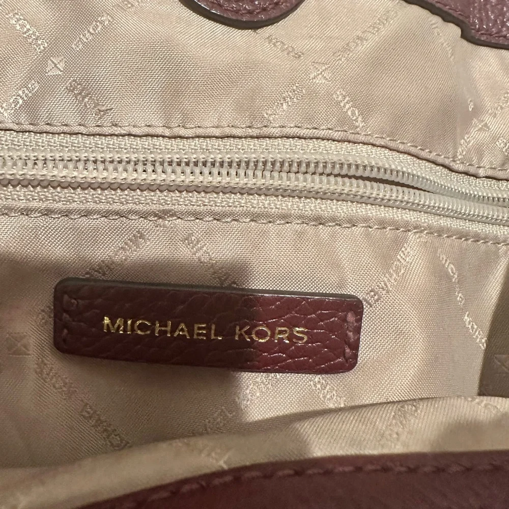 Michael Kors Jet Set Merlot Pebbled Leather Large Shoulder Bag Tote Chain Strap